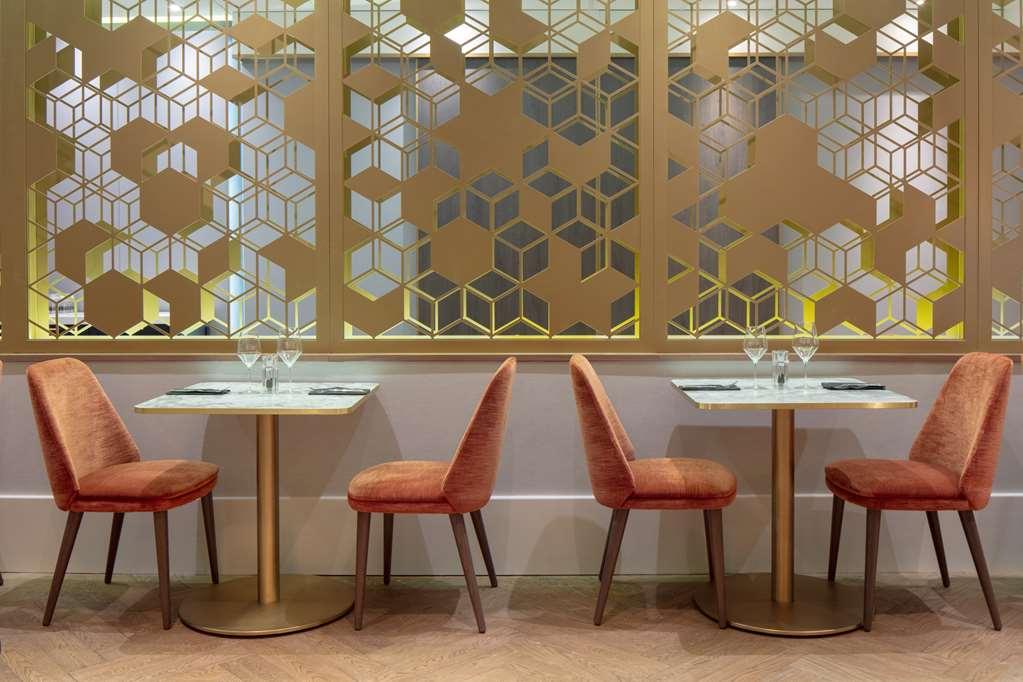 Готель Doubletree By Hilton London Elstree Боргемвуд Ресторан фото