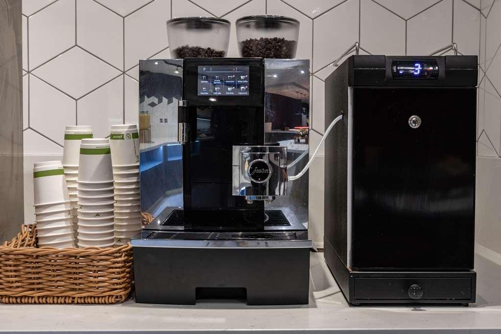 Готель Doubletree By Hilton London Elstree Боргемвуд Екстер'єр фото