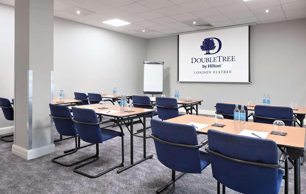 Готель Doubletree By Hilton London Elstree Боргемвуд Зручності фото